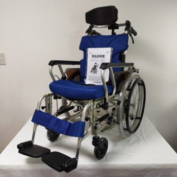 カワムラサイクル　リクライニング　車椅子　AYPF16-40