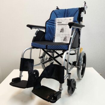 日進医療器　介助用　超軽量　ULTRAシリーズ　車椅子　NAH-U1