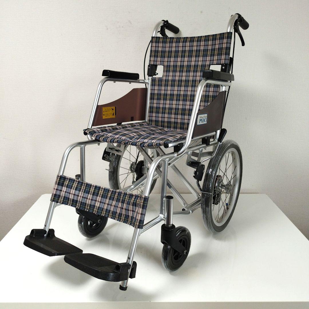 送料無料] 極美品 車椅子 自走 MiKi MPN-43 - 看護/介護用品
