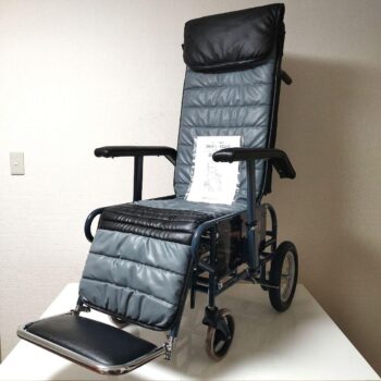松永製作所　介助用　フルリクライニング　昇降機能付　車椅子　4型
