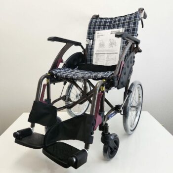 カワムラサイクル　介助用　多機能　次世代型車椅子　WAVIT＋シリーズ