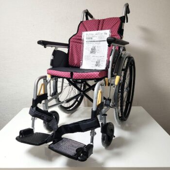 日進医療器　自走用　多機能　ULTRA　車椅子　NA-U2W