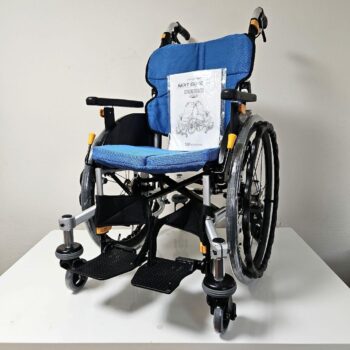 松永製作所　自走用　6輪　多機能　車椅子　NEXT-71B