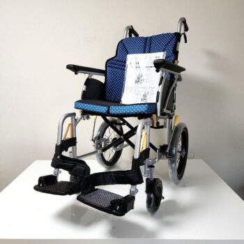 日進医療器　介助用　多機能　超軽量　ULTRAシリーズ　車椅子　NAH-U2W