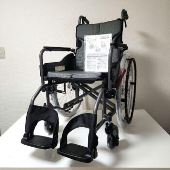 カワムラサイクル　自走用　ノーパンクタイヤ　車椅子　KMD-A22-40