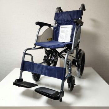 Miki　介助用　超軽量　ノーパンクタイヤ　車椅子　CRT-6