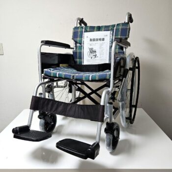 カワムラサイクル　自走用　車椅子　ノーパンクタイヤ　BM22-45SB-M